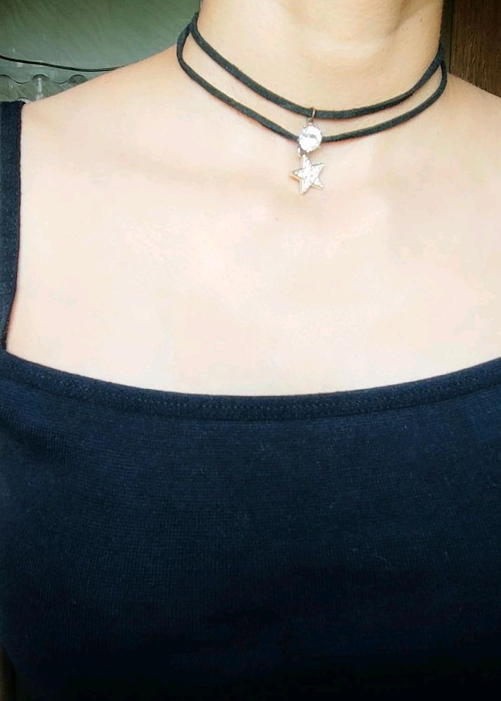 Star Stud Choker