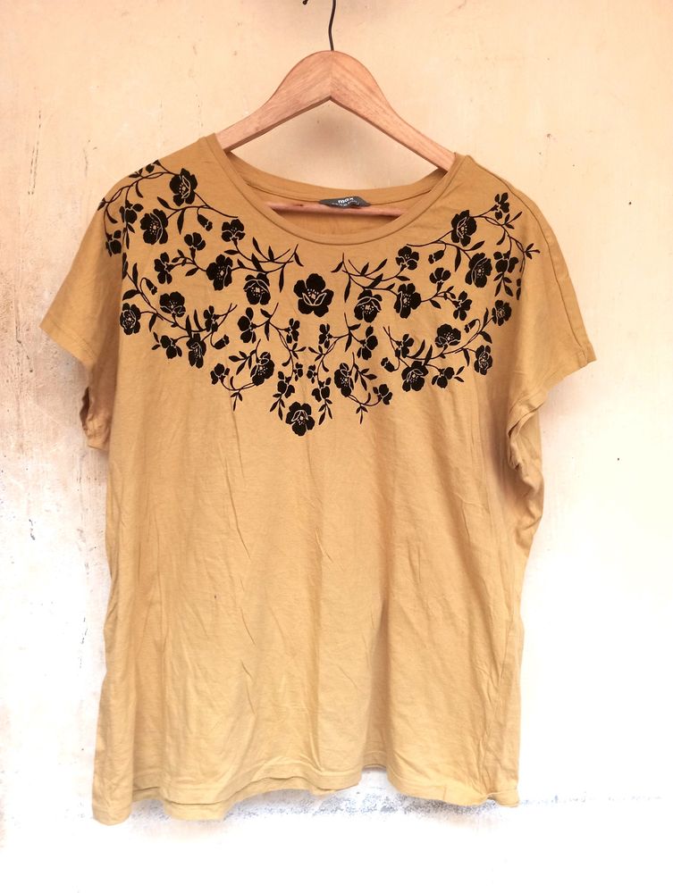 Max Neckline Designer Mustard Top (Women)