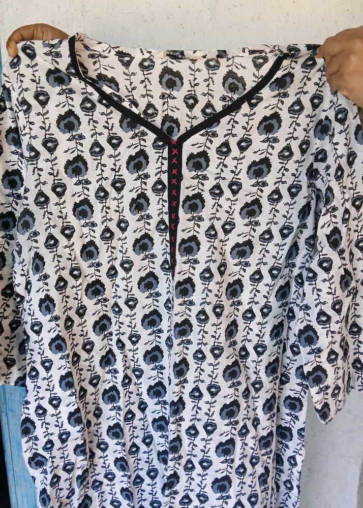 Black And White Cotton Kurti