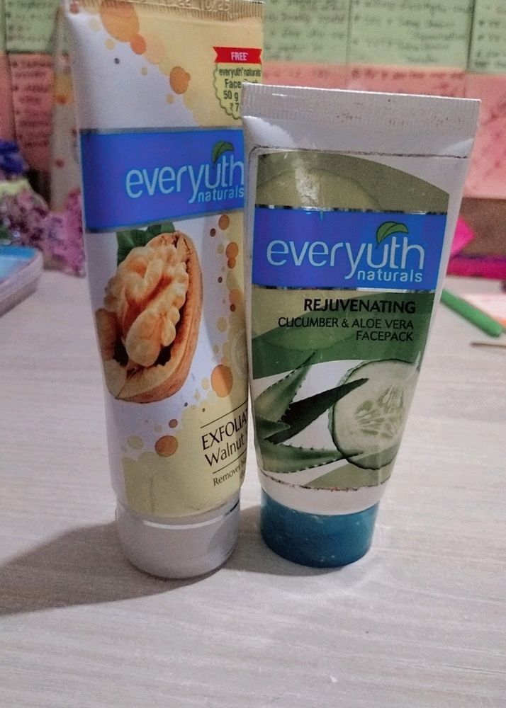 Everyuth Face Scrub & Pack