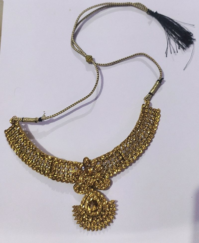 Gold-plated NECKLACE