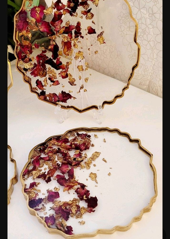 Resin Art Combo Coaster In Rose And Black Colo