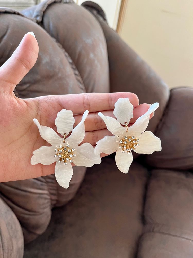 White Flower Earrings