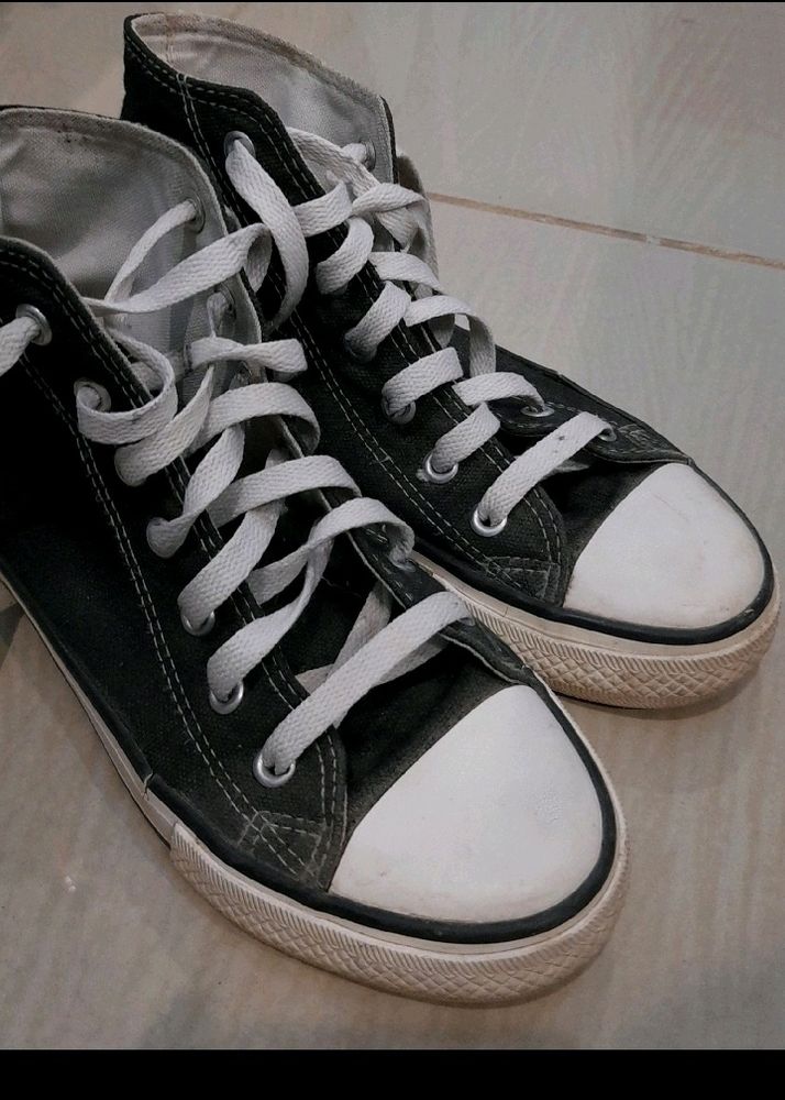 Black Converse Sneakers