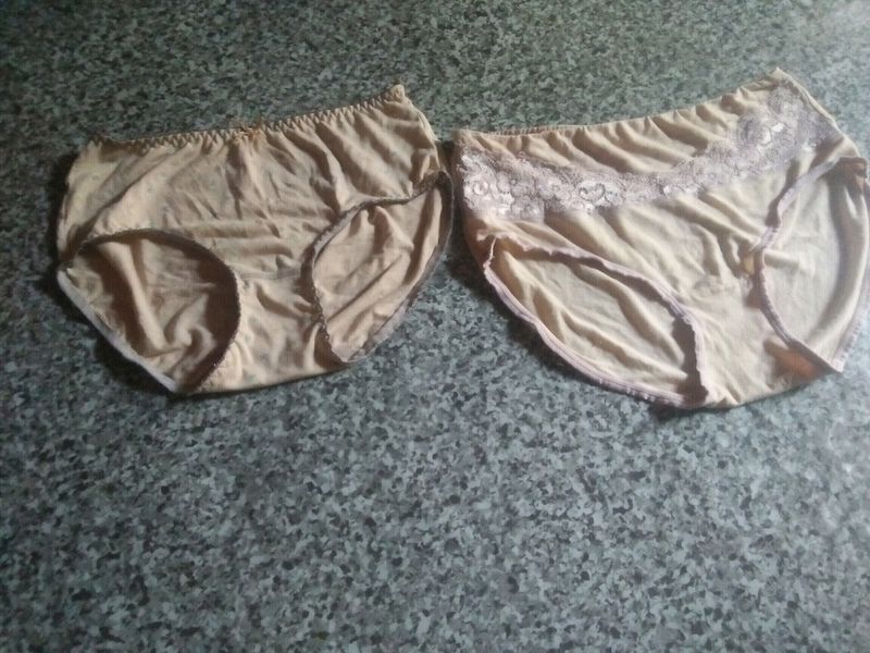 2 Cream  Brief For Regular Used