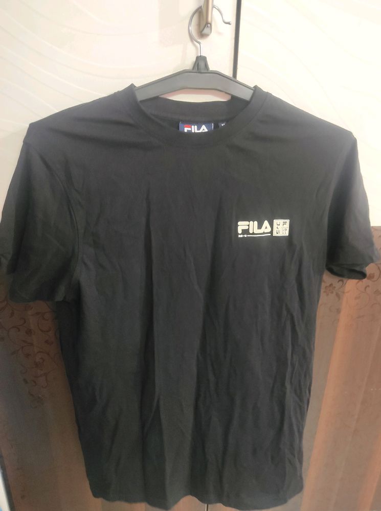 Fila Black Tshirt For Men M Size