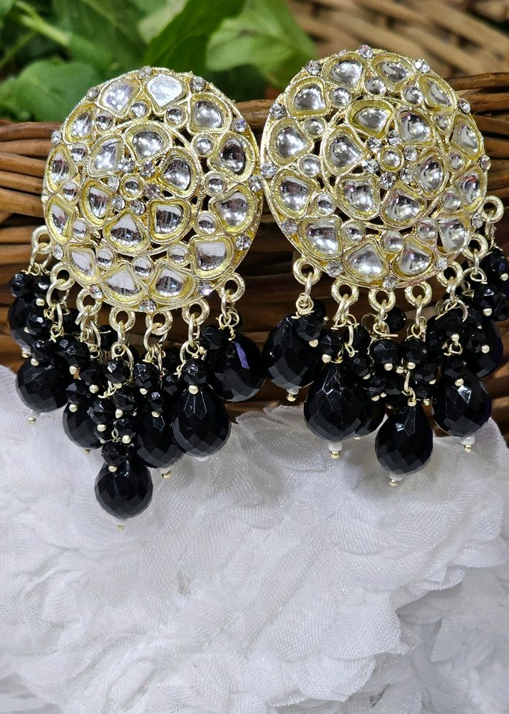 Golden Kundan With Black Beads Earrings.