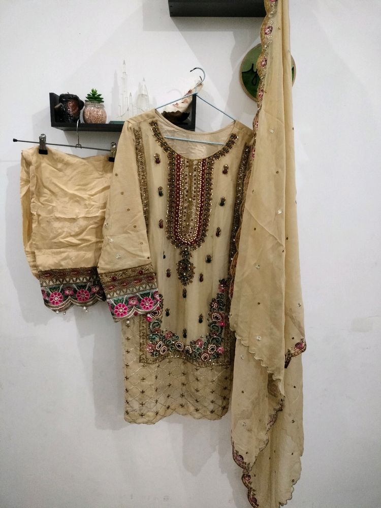 Karachi Suit