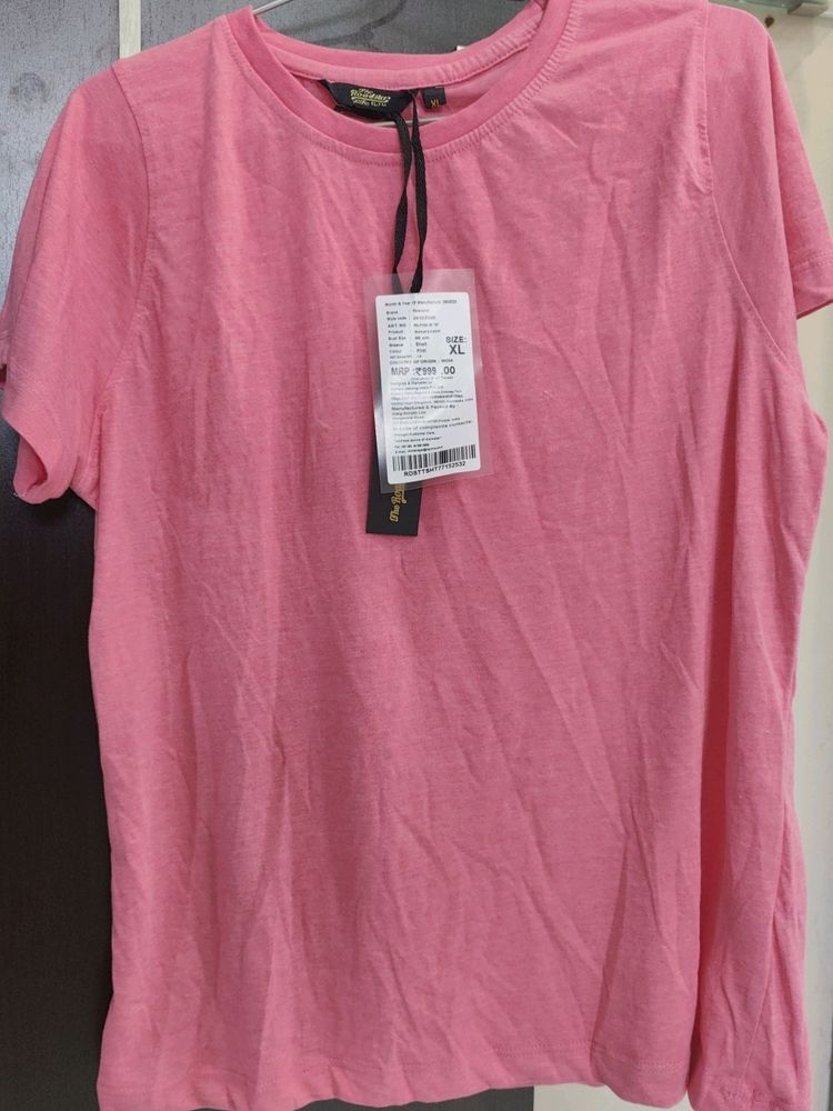 A Soft Light Pink XL Tshirt