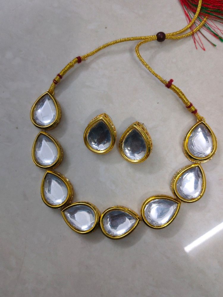 Kundan Choker Set