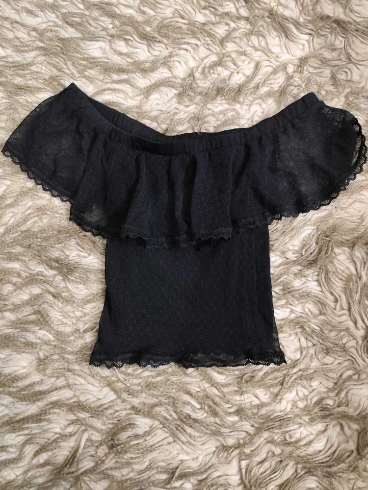 Black Lace Offshoulder Top