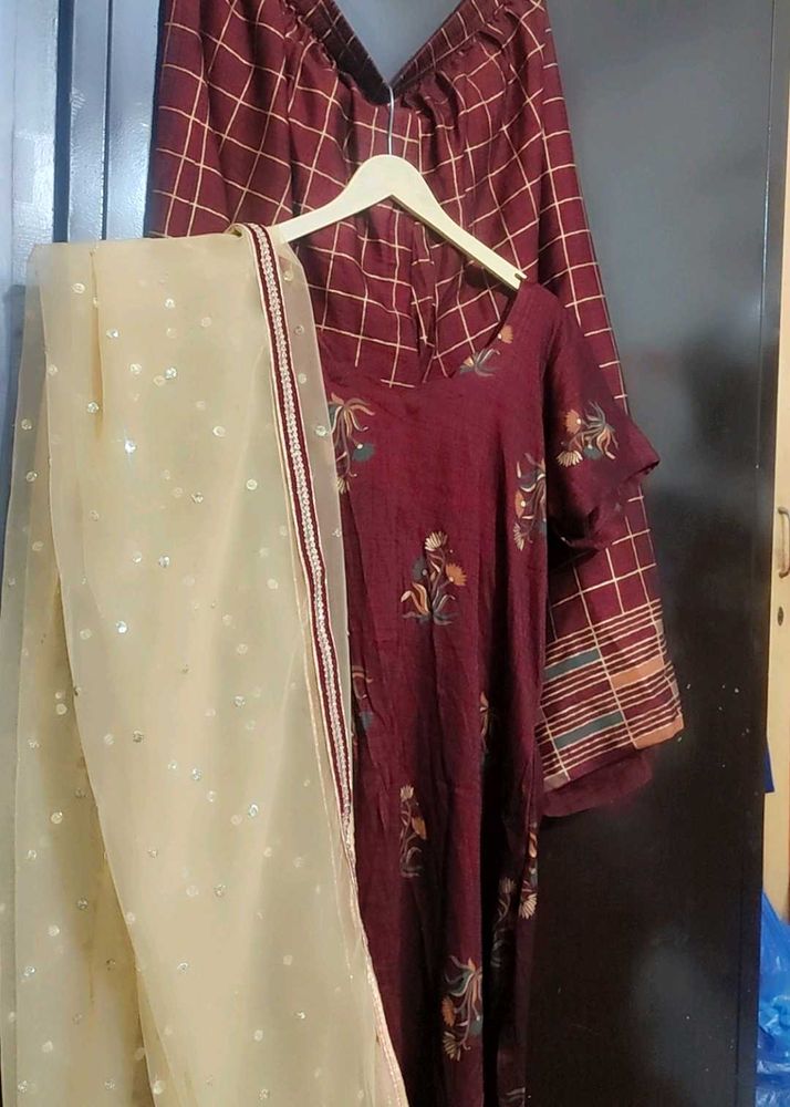 Burdundy Plazo Suit With Dupatta 42 Bust