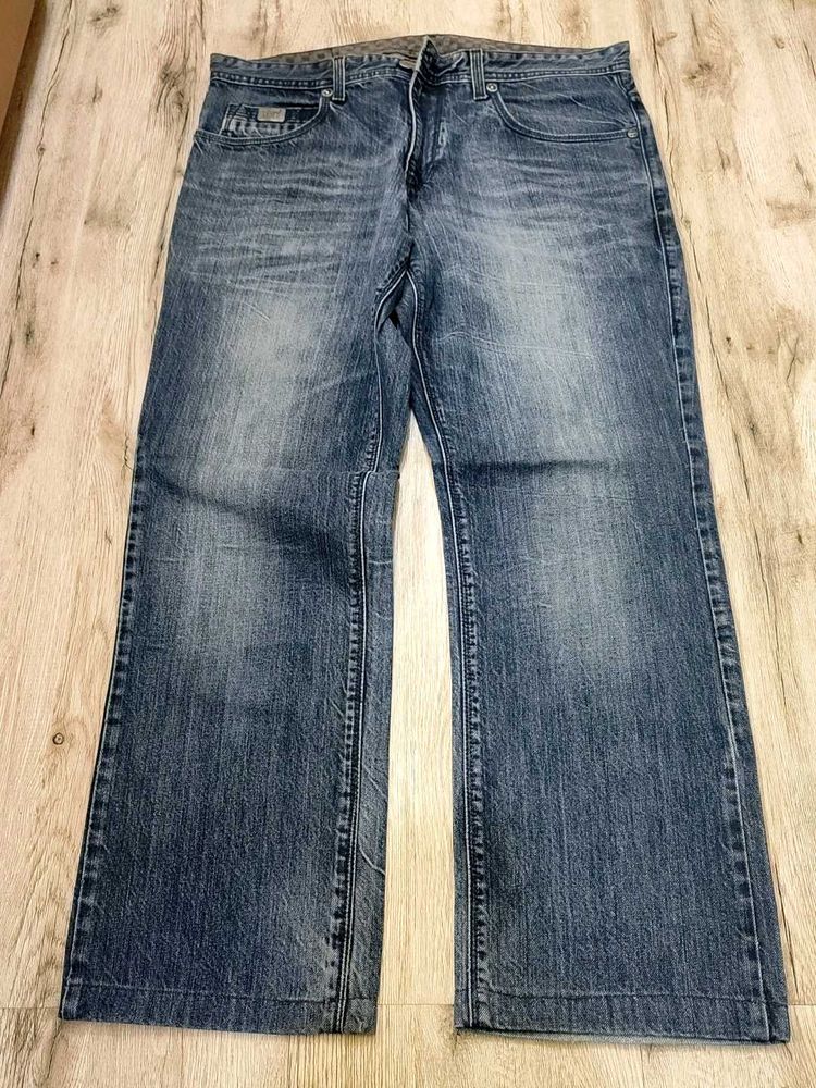 Sc5329 Levi's Beggy Jeans Waist 34