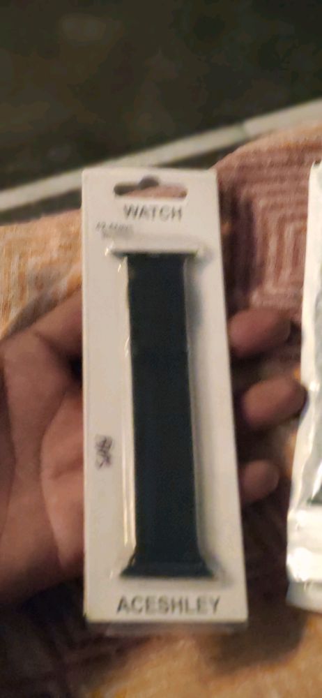 magnetic chain strap for smart watch 42/44mm just rs.350 price fixed