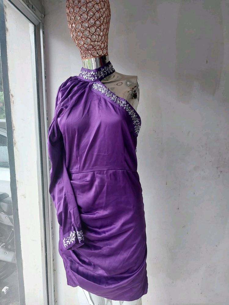 UNIQUE DRESS FOR WOMEN