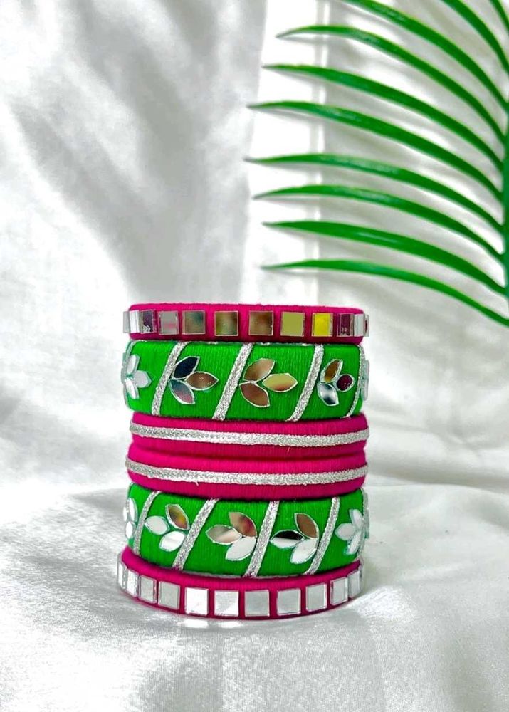 Green Pink Bangles 💚💗