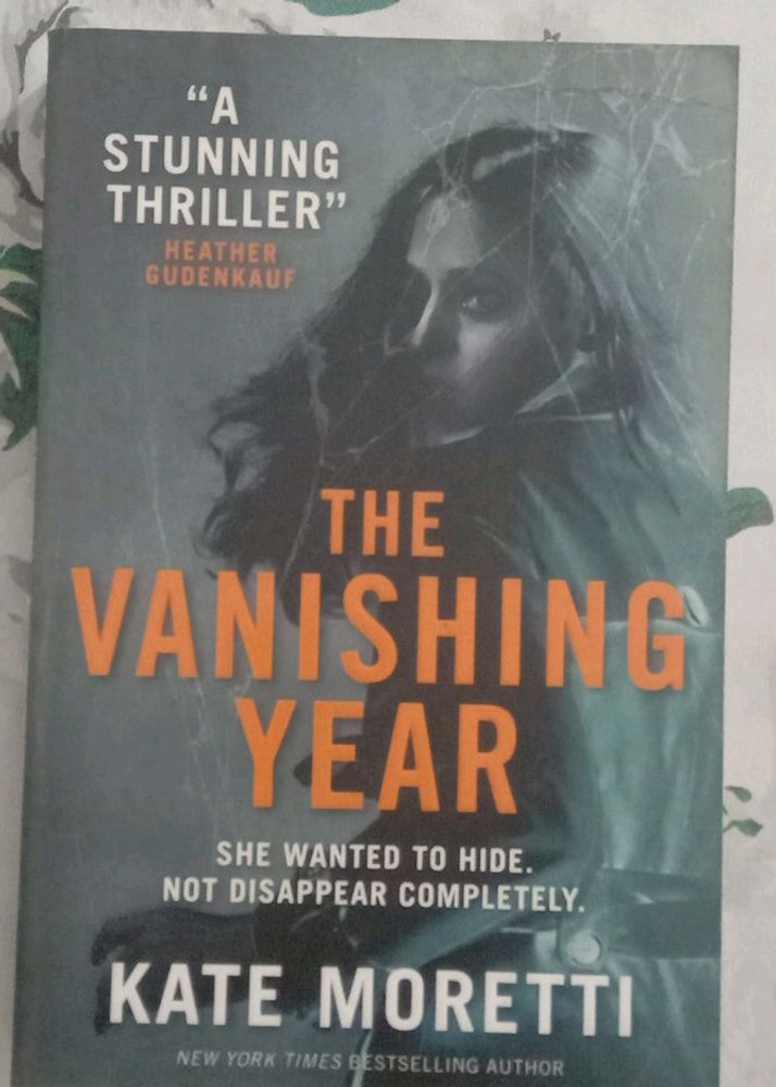 The Vanishing Year By Kate Moretti