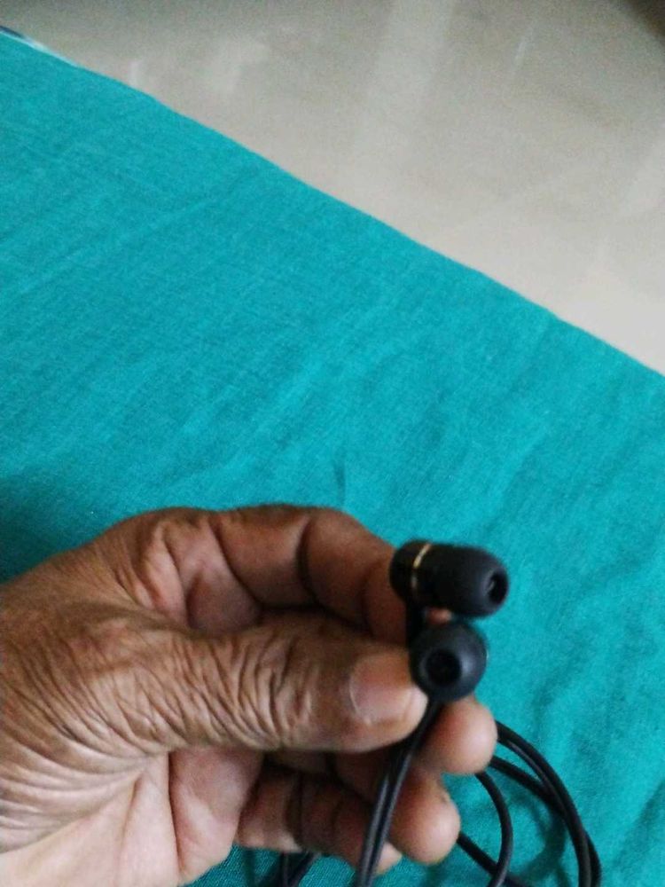 Philips Earphone New No Tag