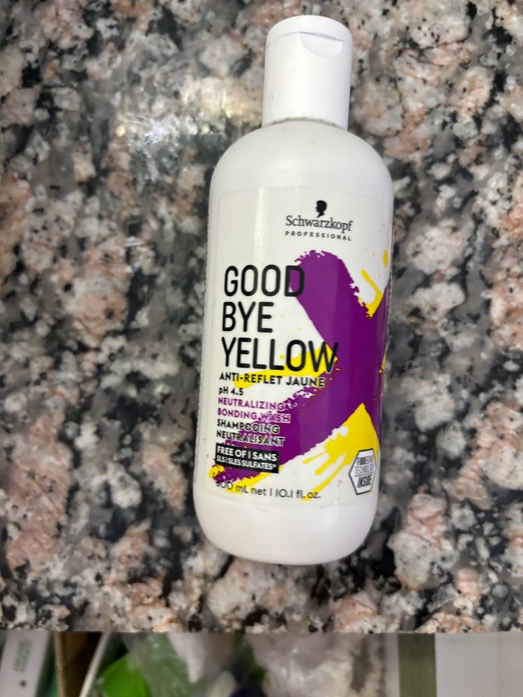 Good Bye Yellow- Shampoo For Coloured Hair