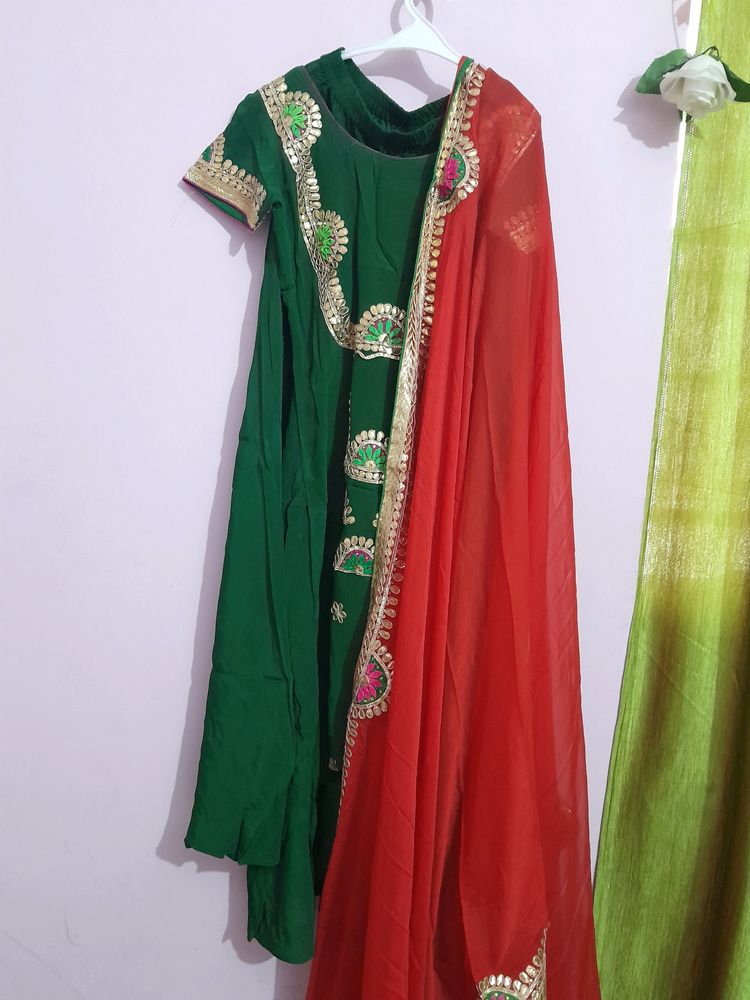 Updwon  Frok Kurti With Garara