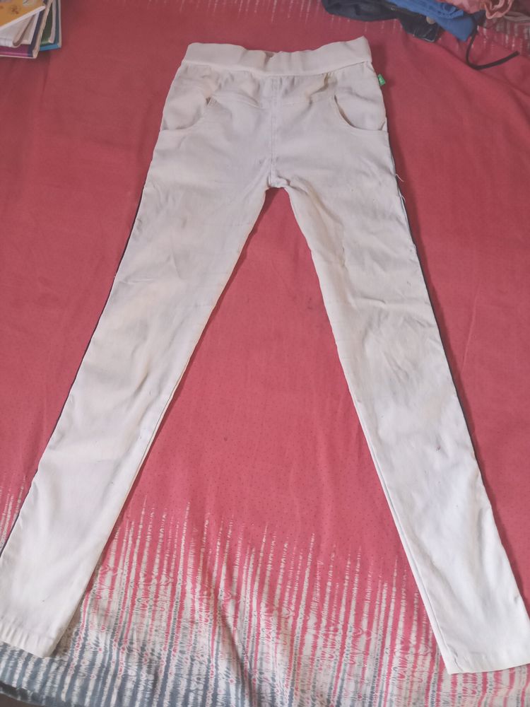 White Jeggins Pant