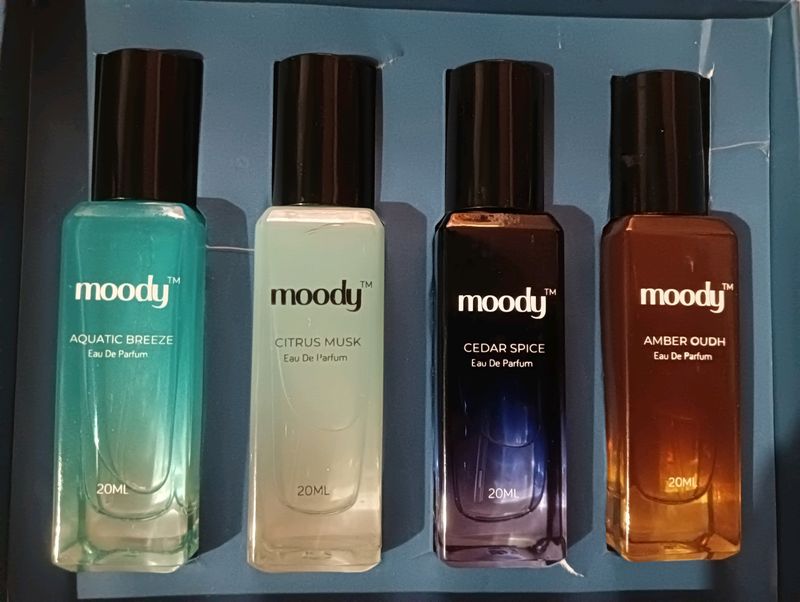 Try Moody Perfume Set