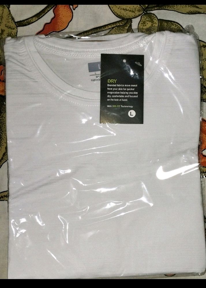 Dry Fit Nike T Shirt