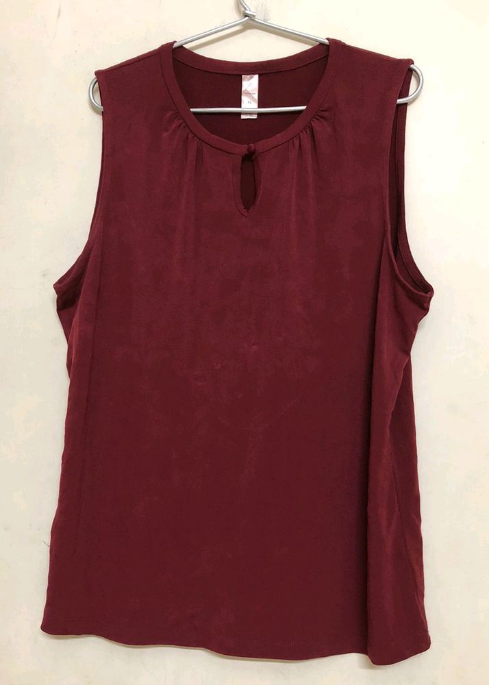 Merona Maroon Sleeveless & Strachble  Top