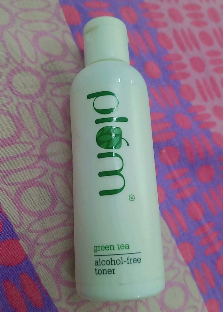 Plum Green Tea Toner 50 Ml.