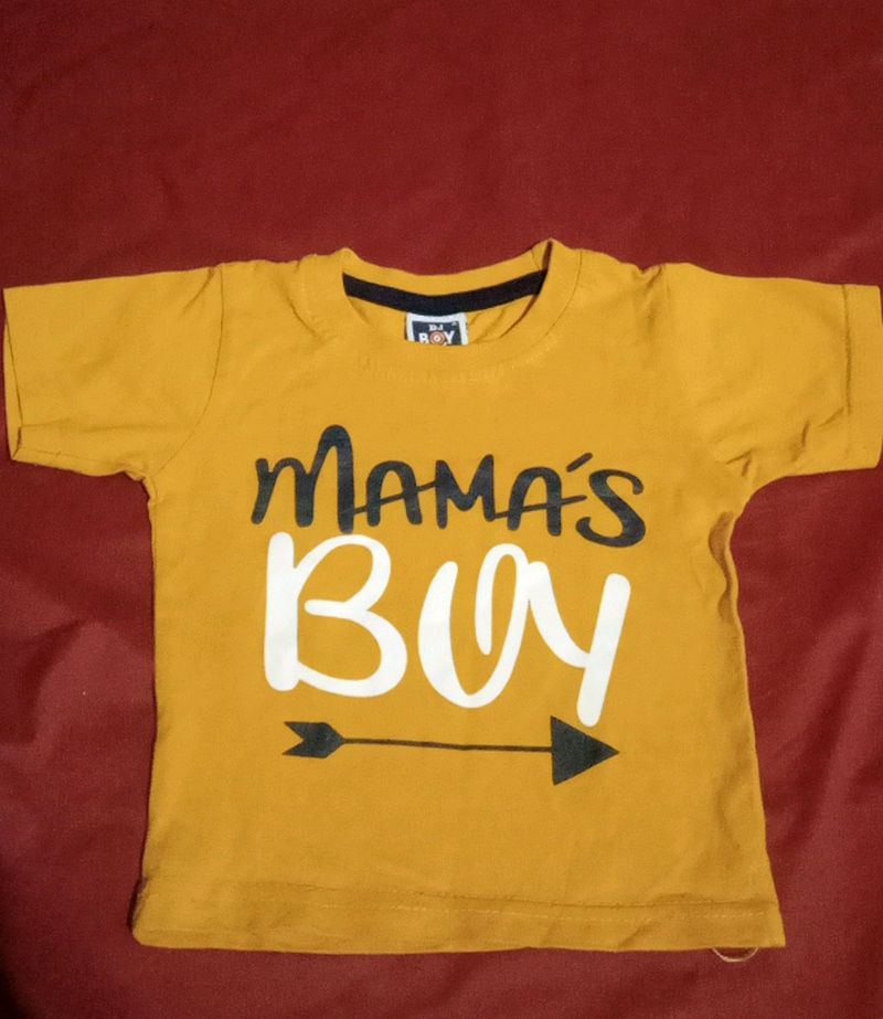 Mama's Boy T-shirt For Babies