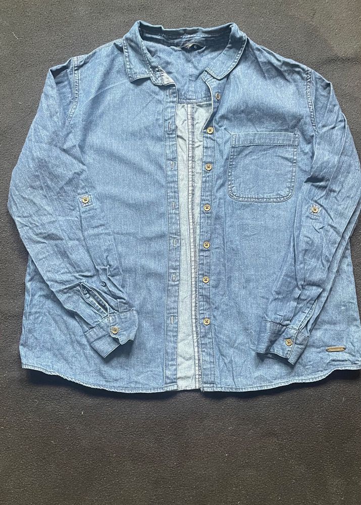 Roadster Denim Casual Shirt