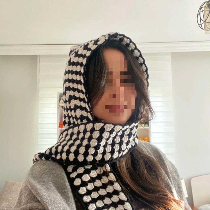 Crochet Hooded Scraf