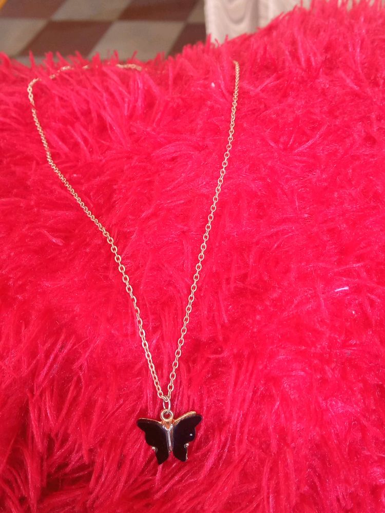 Butterfly 🦋 Pendant Locket For Girls