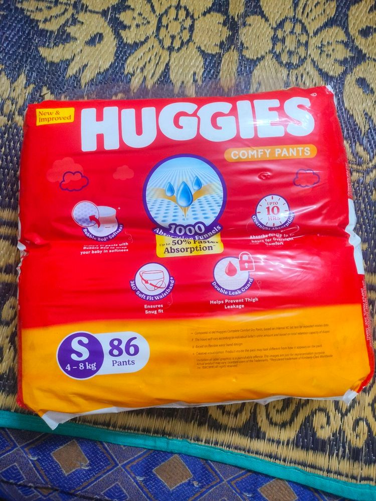 HUGGIES DIAPER