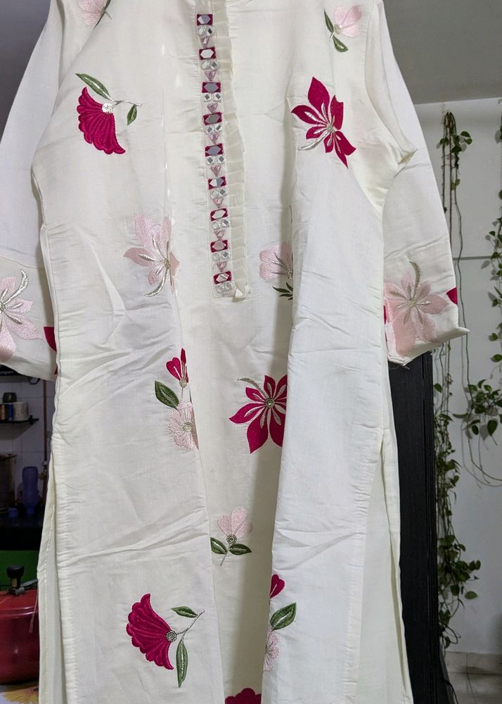 Price Drop Alert Pearl white Full Sleevs Kurti Set