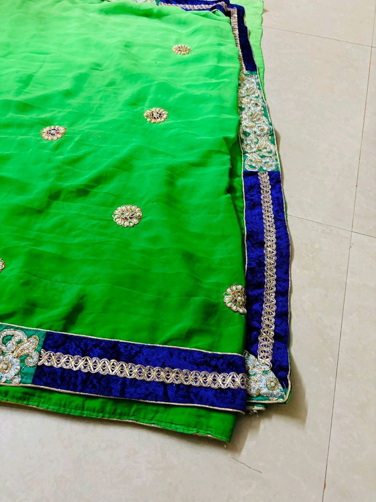 Velvet Border Saree