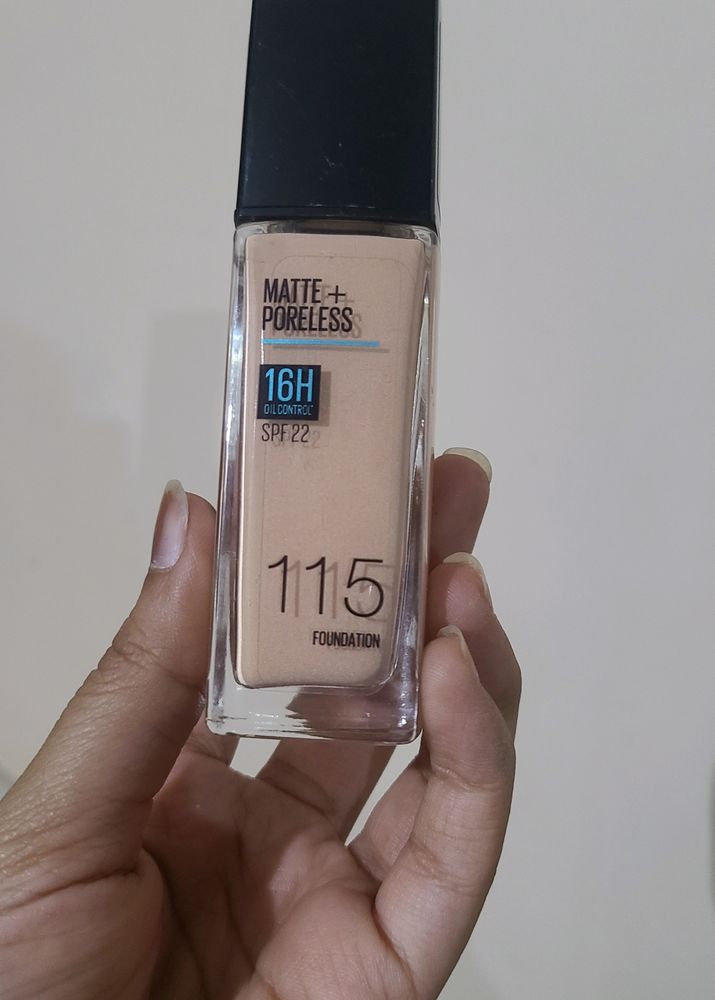 Maybelline Fit Me Matte+Poreless Foundation