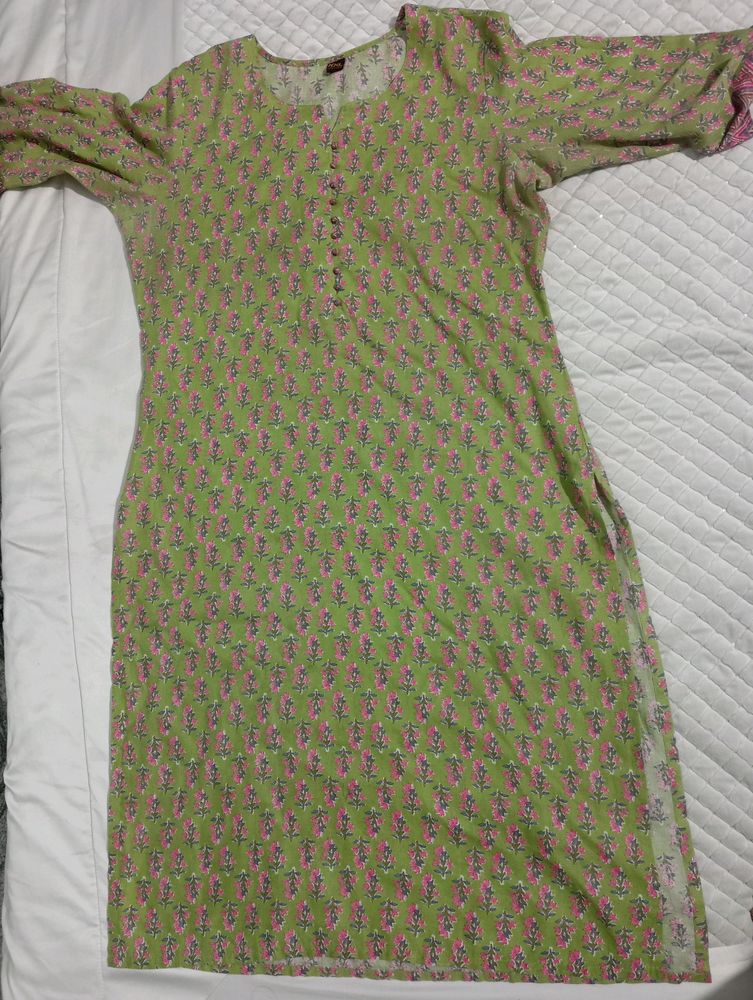 Used Kurti Pant Set