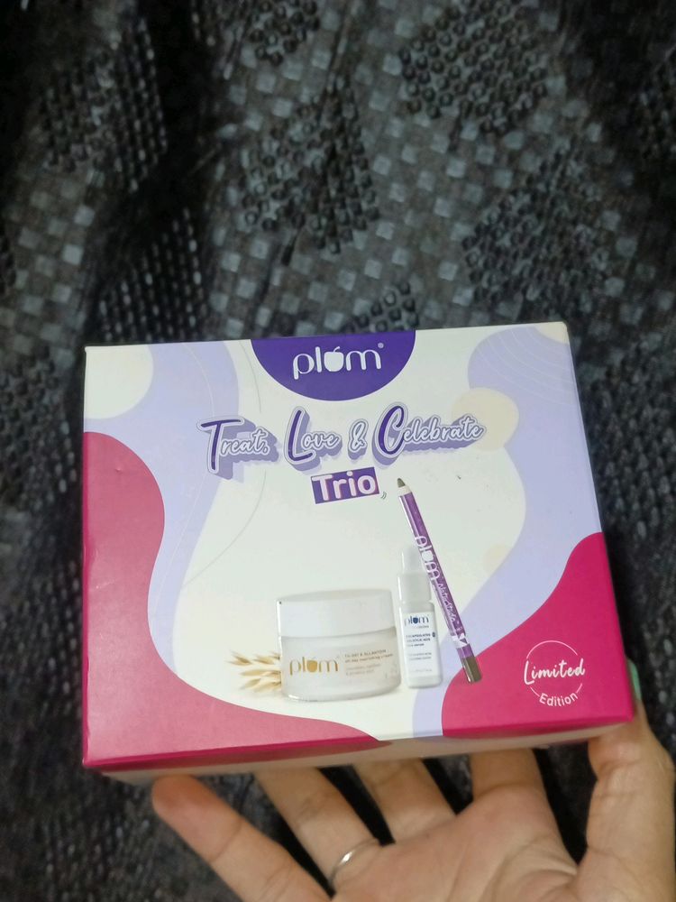 Plum Trio Limited Kit..