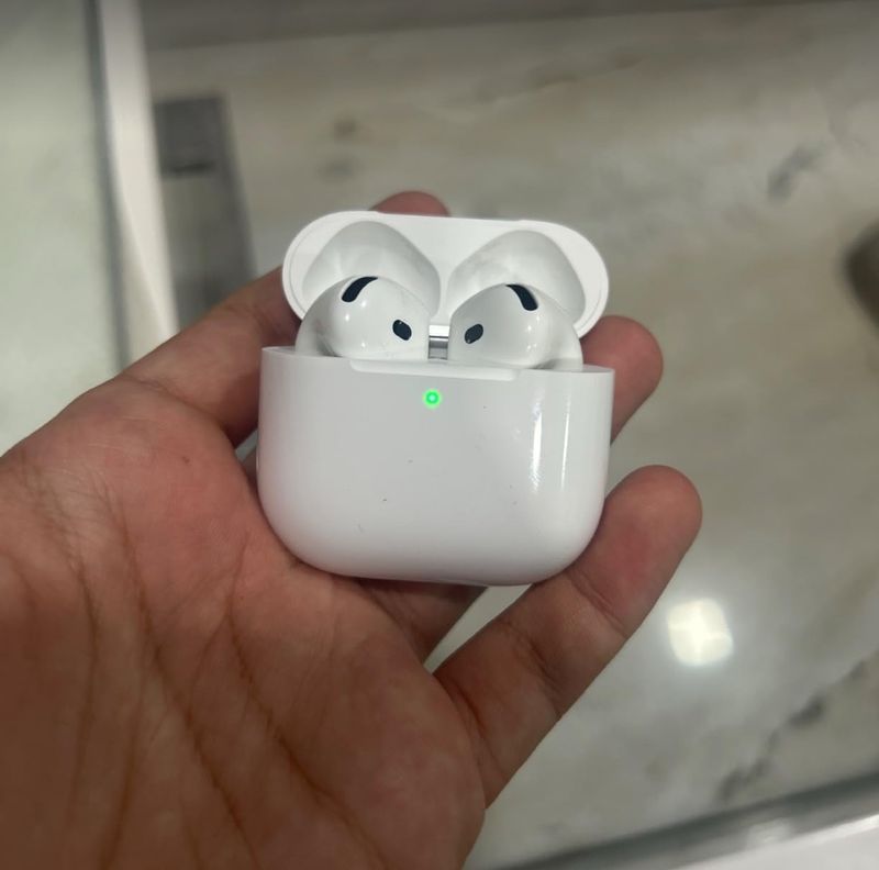 Apple Airpod 4 New Launched Waale 100% original