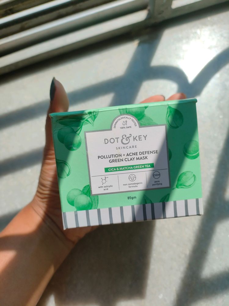 Dot And Key Green Clay Mask