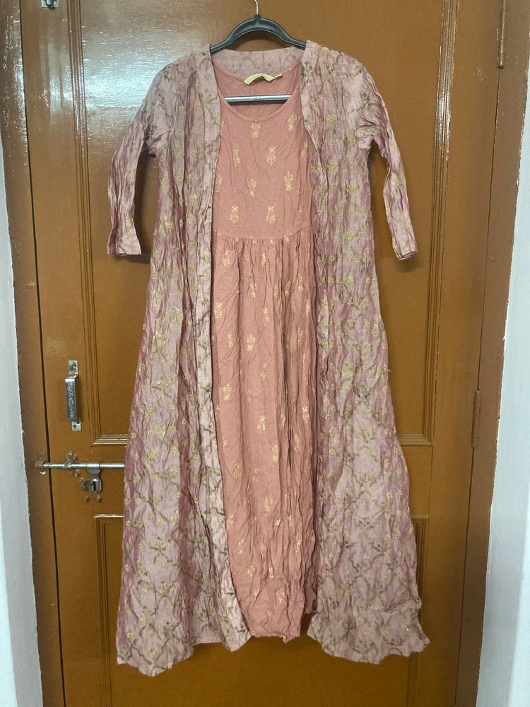 Avaasa Brand Kurta + Attached Shrug