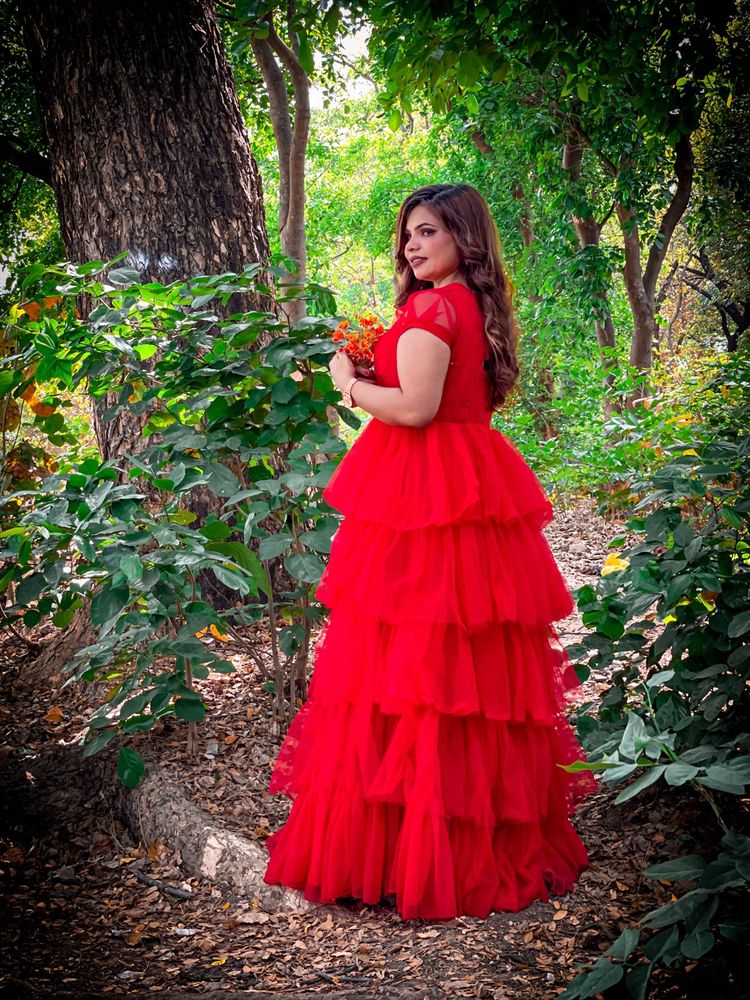 Beautiful ball gown {Red}