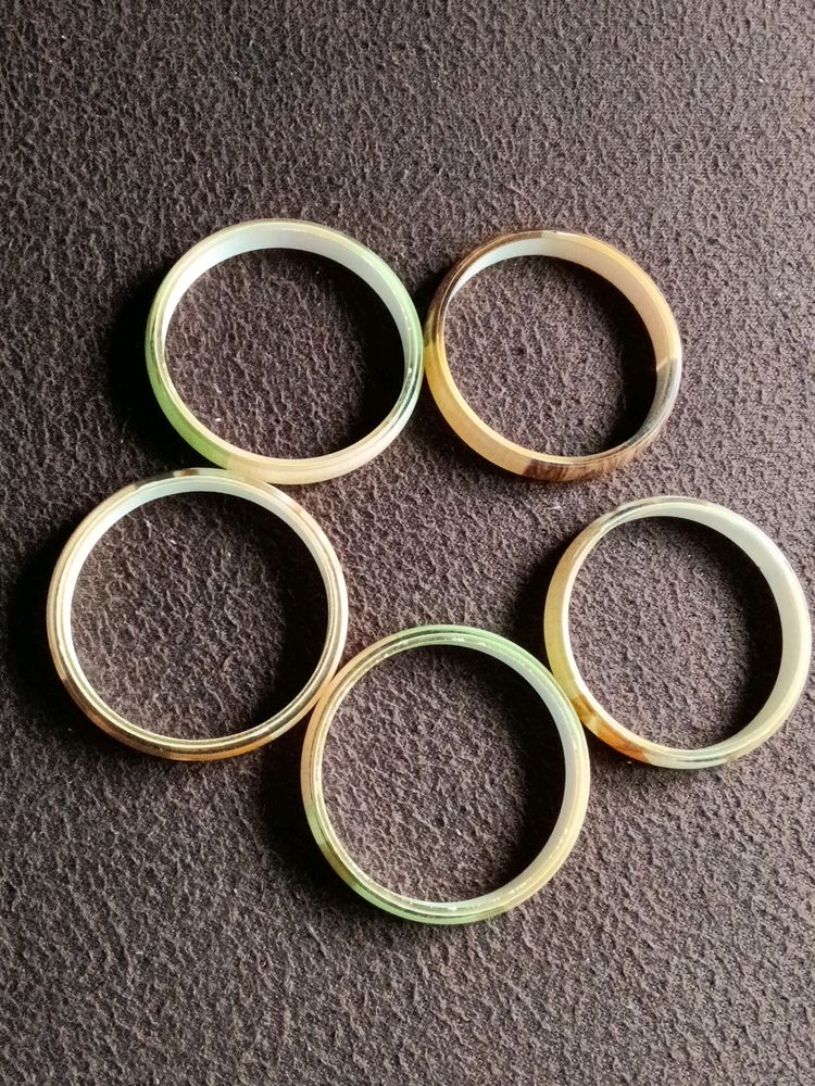 New Single Bangles Set Of 5 (Fibre Or Plastic)