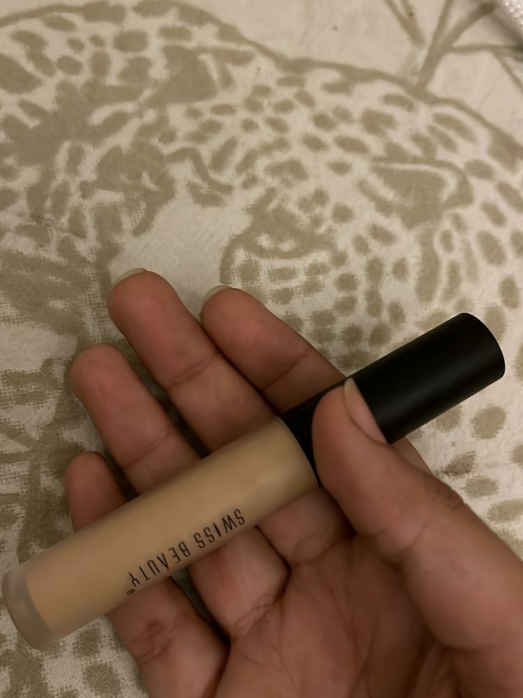 Swiss Beauty Brand New Concealer