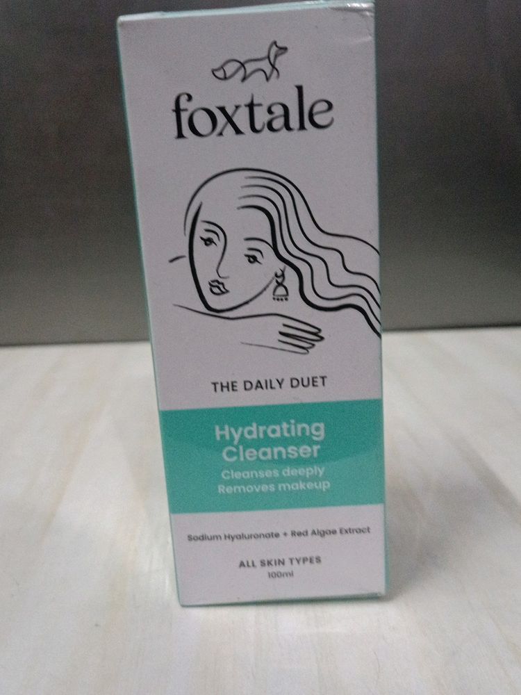 Foxtale Hydrating Cleanser