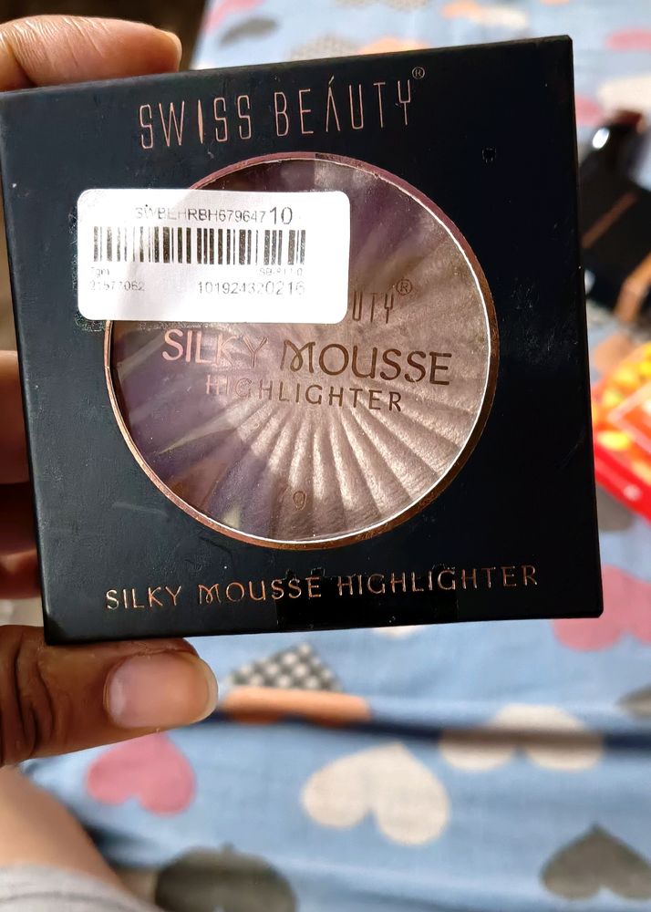 Swiss Beauty Highlighter