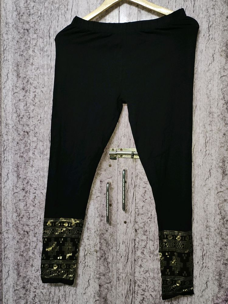 Black Leggin With Gold Print Design For Girls Clot