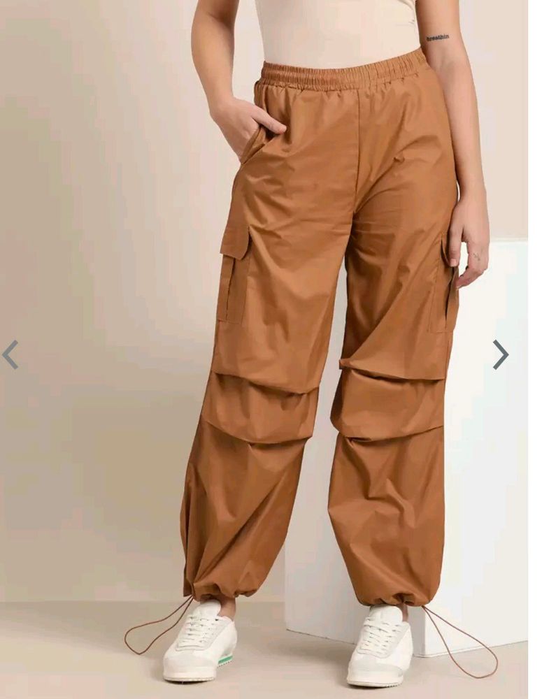 New Parachute Pant Women