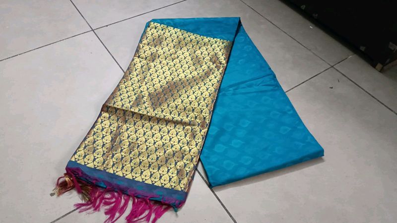 Aora Cotton Soft Silk With 0.80 MTR Blouse